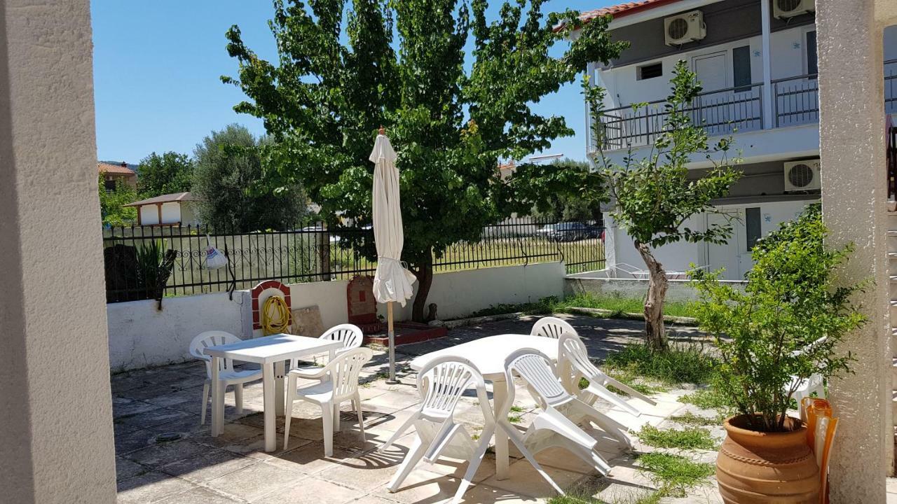Cosy Family Apartment Near The Sea Полихроно Екстериор снимка