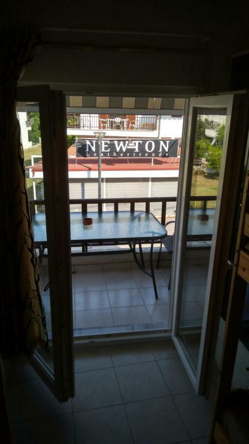 Cosy Family Apartment Near The Sea Полихроно Екстериор снимка